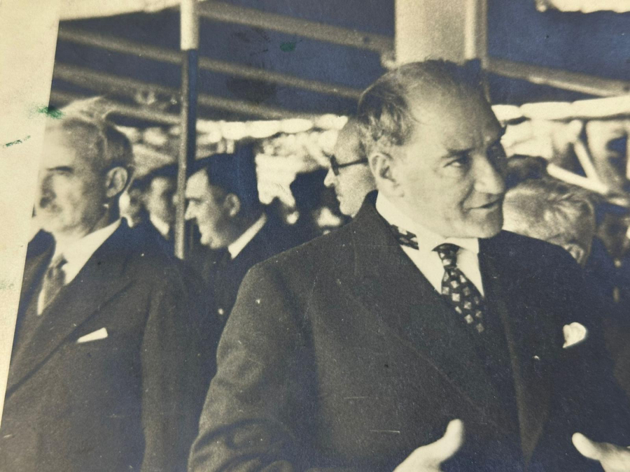 thumbATATÜRK VE İRAN ŞAHI RIZA PEHLEVİ ORJİNAL FOTOĞRAF