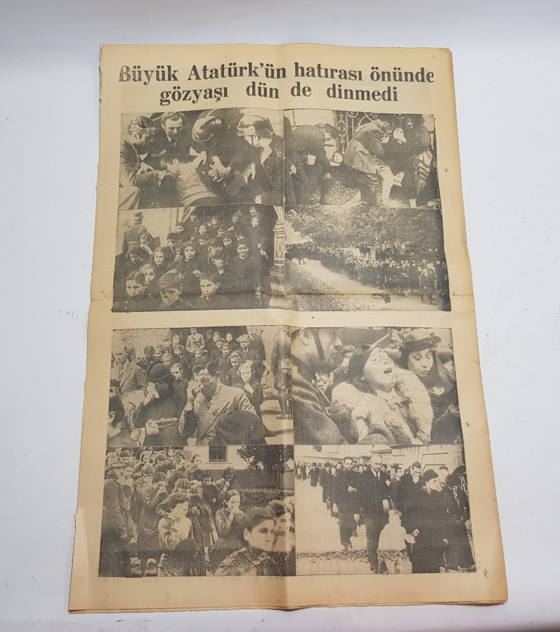 thumbATATÜRK'ÜN VEFAT HABERLERİ - 18 KASIM 1938 TARİHLİ KURUN GAZETESİ