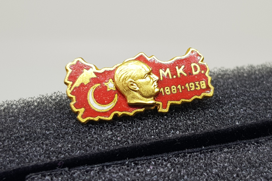 thumb1950LERDEN NADİR MUSTAFA KEMAL DERNEĞİ ROZET